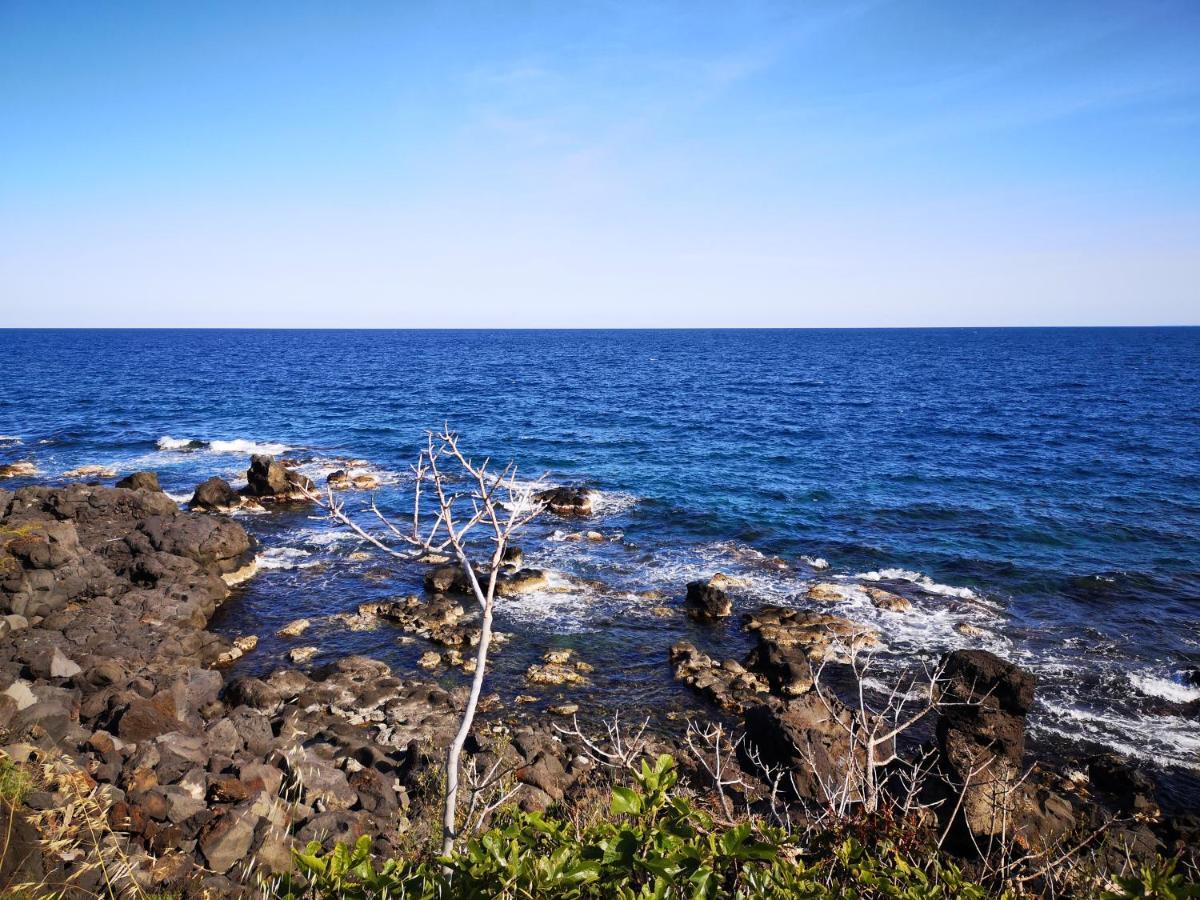 La Lampara Apartment Aci Castello Esterno foto